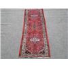 Image 1 : Authentic Superb Persian Tafresh Runner 8.8 X 2.8 Feet