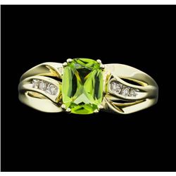 10KT Yellow Gold Ladies 1.50ct Peridot and Diamond Ring