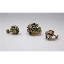 A Thai gemset ring of conical cluster form together with a matching pair of earrings (screw fitting.