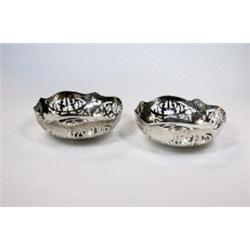 A pair silver bon bon dishes by E J Houlston, Birmingham 1942/43, each of plain circular shape, dec.