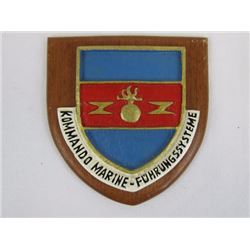 Collectibles and Memorabilia military wall plaque