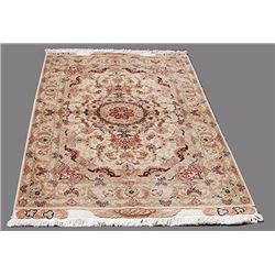 silk higlighted stunning oriental tabriz hand made rug