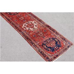 simply beautiful fine quality persian heriz runner