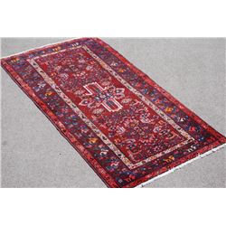 highly detailed hand woven persian hamedan