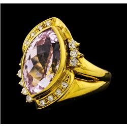 6.92 ctw Kunzite and Diamond Ring - 18KT Yellow Gold