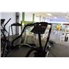 Image 2 : PRECOR EFX546 ELLIPTICAL TRAINER