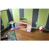 Image 8 : CONTENTS OF DAYCARE AREA INCLUDING: TOYS TO FURNITURE TO APPLIANCES AND MUCH MORE
