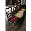 Image 2 : 5 MISMATCHED DINING CHAIRS