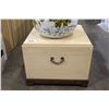Image 1 : SMALL STORAGE CUPBOARD
