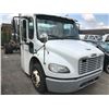 Image 2 : 2008 FREIGHTLINER BUSINESS CLASS M2, 2 DOOR CHASIS, WHITE, VIN # 1FVACXDJ08HZ06710