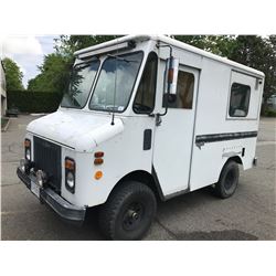 1979 CHEVROLET KURBMASTER GRUMMAN, 2DR SERVICE VAN,4x4 WHITE, VIN # CPT1293313725