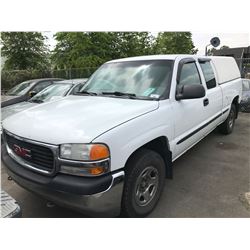 2001 GMC SIERRA SL, 2 DOOR PU, WHITE, VIN # 1GTEK19VX1Z1530551