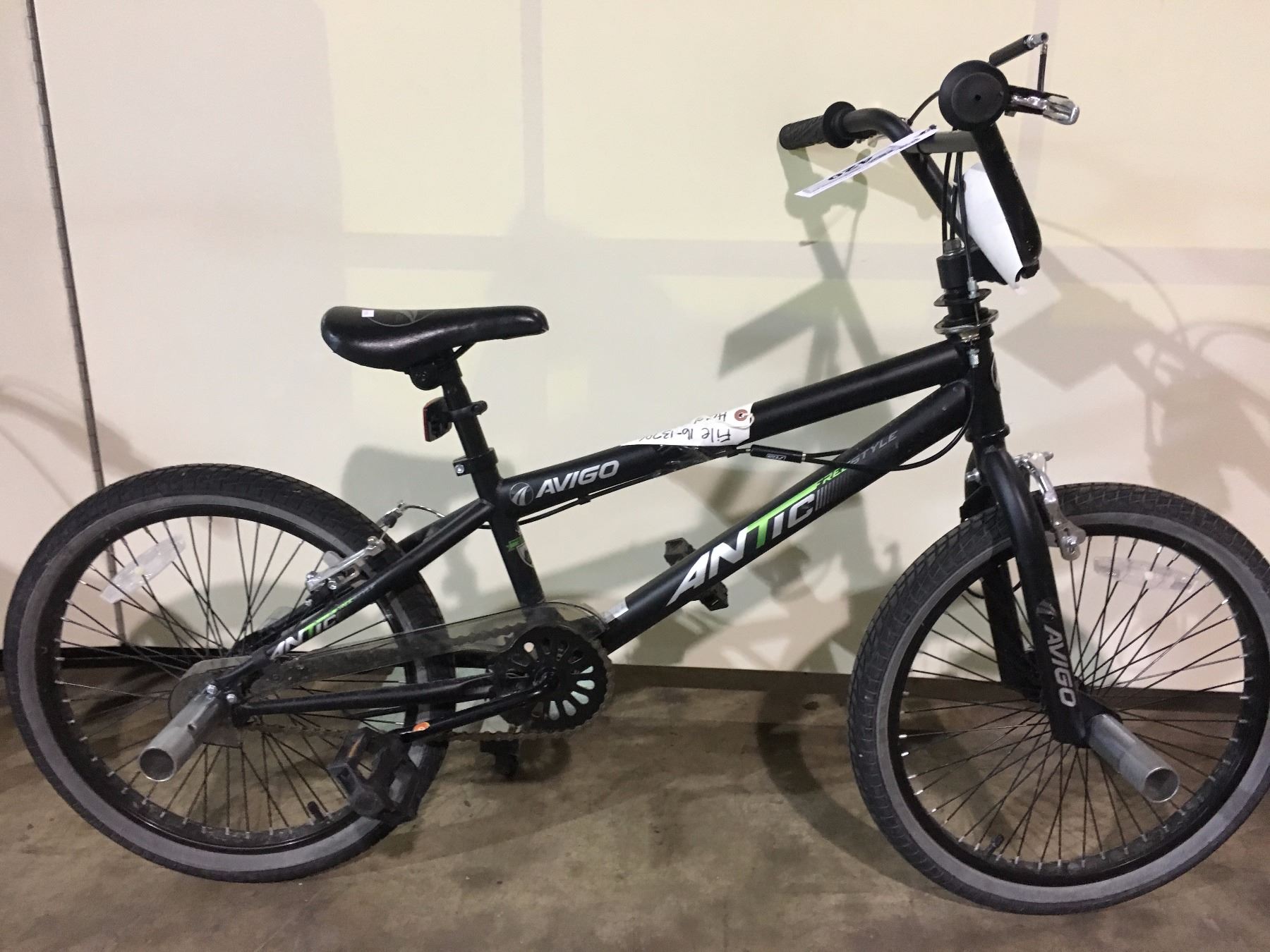 Avigo skramble bike Clearance