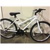 Image 2 : 2 BIKES: RED HUFFY MOUNTAIN BIKE & WHITE MOUNTAIN BIKE