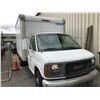 Image 2 : 1998 GMC CUBE VAN VIN 1GDJG31R6W1021495