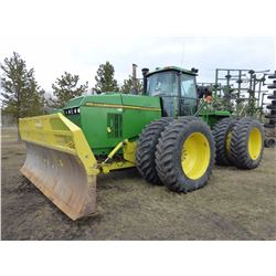 JOHN DEERE 8970 TRACTOR