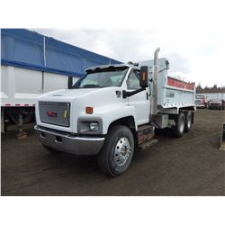 2008 GMC C8500 ISUZU DIESEL TRUCK