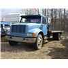 Image 1 : 1990 INTERNATIONAL 4700 DECK TRUCK
