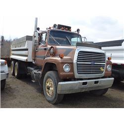 APPROX 1980 FORD 9000 DIESEL TRUCK
