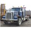 Image 2 : 1986 KENWORTH LW900 TANDEM AXLE WINCH TRUCK