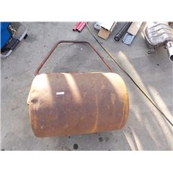 LAWN ROLLER WITH HANDLE