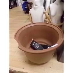 LARGE PLANT POT - as-is