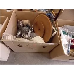 BOX - MISC - COOK BOOK - LAZY SUZY ETC