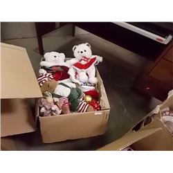 BOX CHRISTMAS STUFFIES AND DECORATIONS
