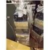 Image 3 : TREAT TOWER GIFT BOX - 4PK