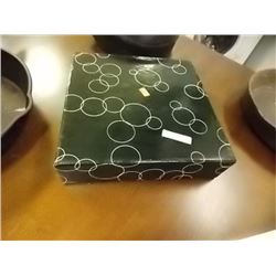 POOL BALLS - 8 BALL SET - INCLUDES RACK IN BOX