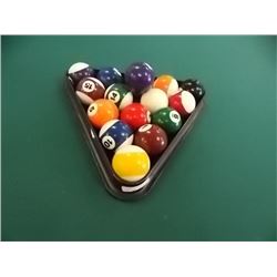 POOL BALLS - 8 BALL SET - INCLUDES RACK OUT OF BOX