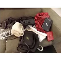 LOT OF ASSORTED PURSES & GLOVES - SOME LEATHER