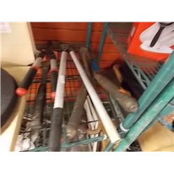 LOT OF GARDEN CLIPPERS - 5 TTL