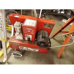 CRAFTSMAN AIR COMPRESSOR - 37L - 1 HP