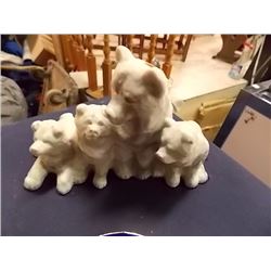 AARKTIK WOLF SCULPTURE