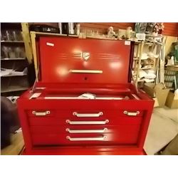 BEACH TOOL BOX & CONTENTS - 6 DRAWER