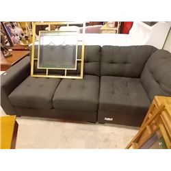 SECTIONAL SOFA SECTIONs - 2 ttl