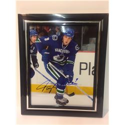 TAYLOR PYATT SIGNED 8" X 10" FRAMED PHOTO