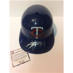 BYUNG-HO PARK SIGNED MINNESOTA TWINS BATTING HELMET (SCHWARTZ COA)