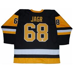 JAROMIR JAGR SIGNED PENGUINS JERSEY (PSA/DNA COA)