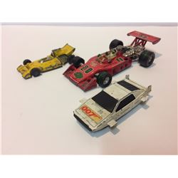 CLASSIC CORGI DIECAST TOY CAR LOT
