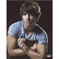 JOE JONAS SIGNED 8" X 10" PHOTO (PPC COA)