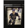 Image 1 : AUTOGRAPHED ST. LOUIS BLUES 8" X 10" FRAMED PHOTO