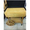 Image 2 : ROLLING CARTS LOT