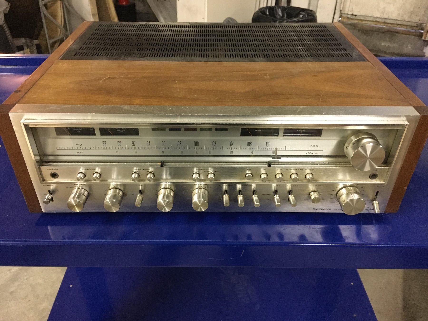 VINTAGE PIONEER AM/FM TUNER