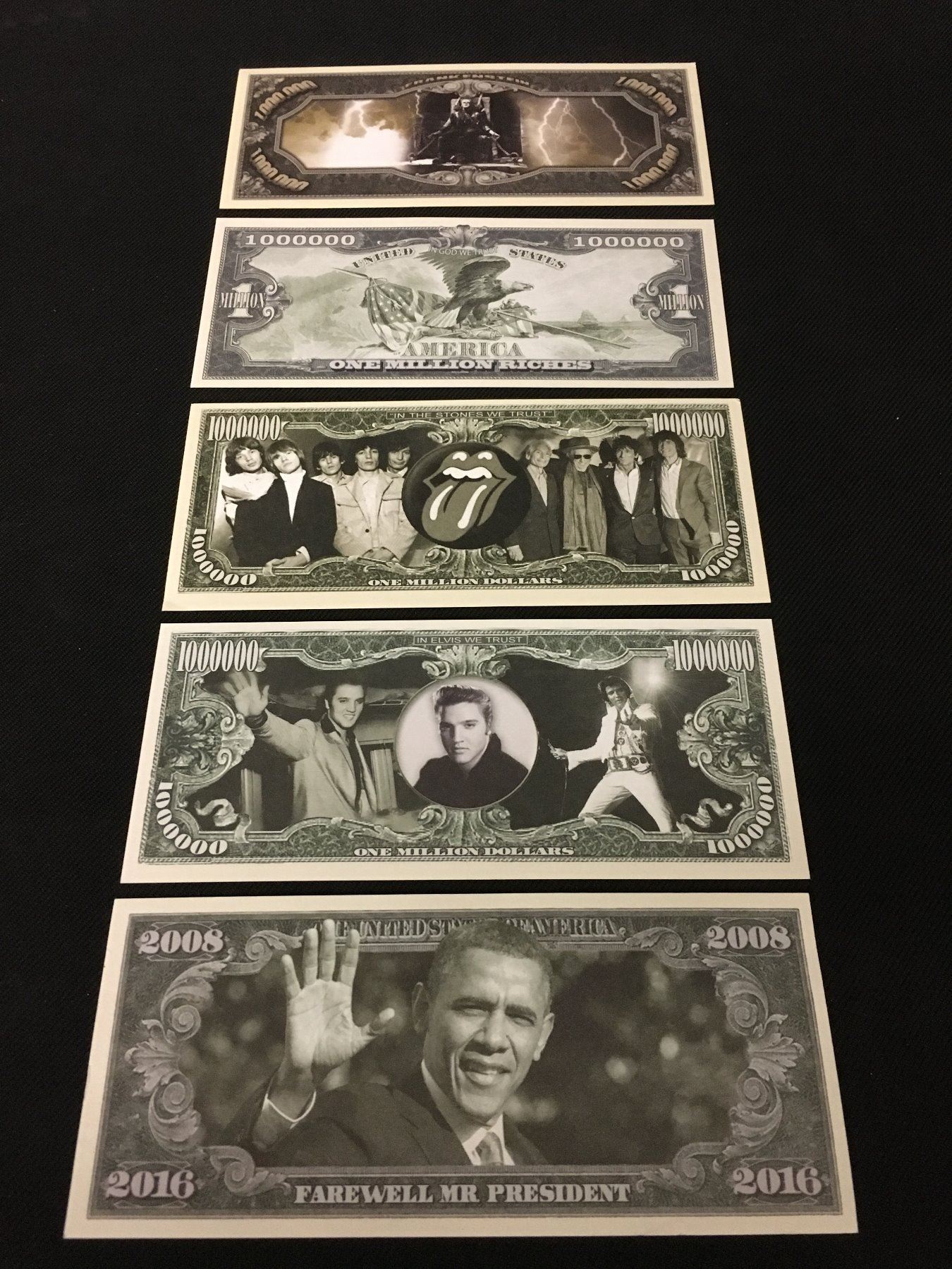 USA MILLION DOLLAR NOVELTY BANK NOTES LOT
