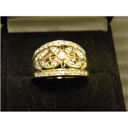 LADIES 10K WHITE & YELLOW GOLD RING W/35 DIAMONDS. INSURANCE REPLACEMENT VALUE $3620