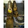 Image 1 : 2 VINTAGE HAND PLANERS
