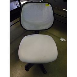 WHITE & BLACK STENO CHAIR