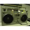 Image 1 : JVC VINTAGE BOOMBOX
